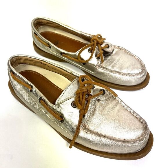 Sperry gold top Siders.  Size 9 - Picture 1 of 5